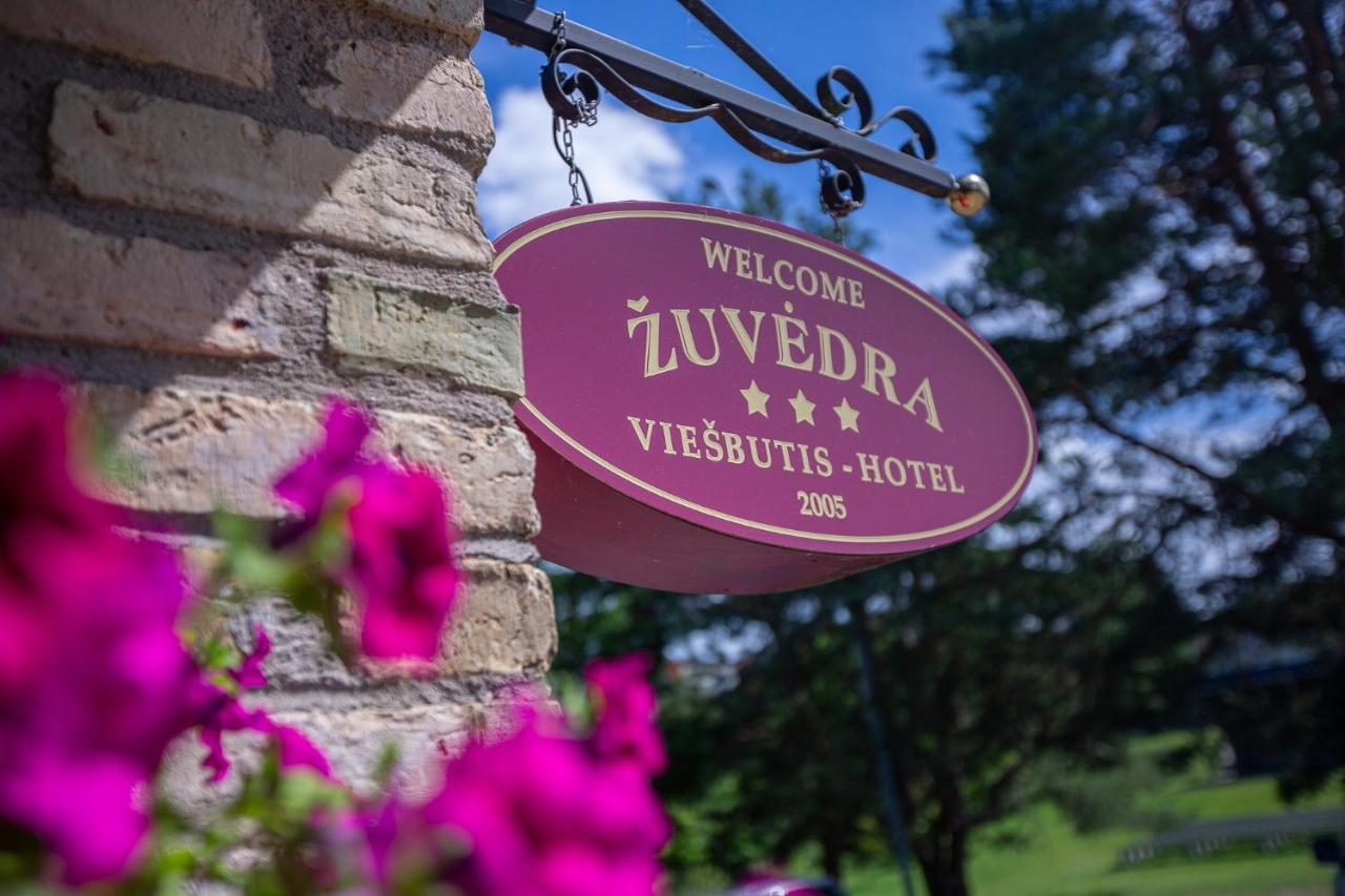 Hotel Zuvedra Ignalina Exterior foto